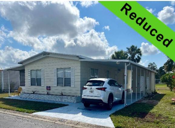 Mobile home for sale in Bradenton, FL